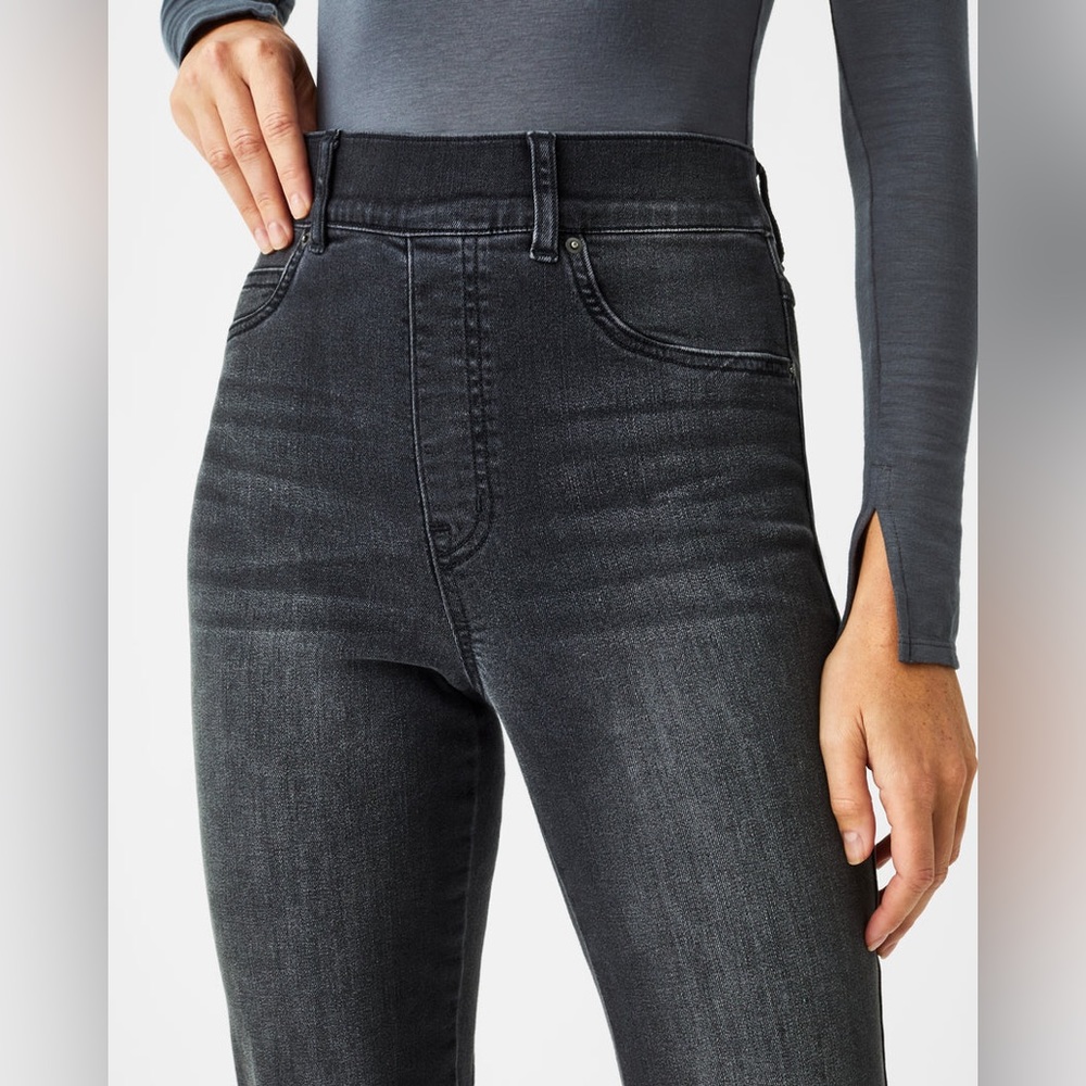 NWT Spanx Straight Leg Jeans - XL Tall